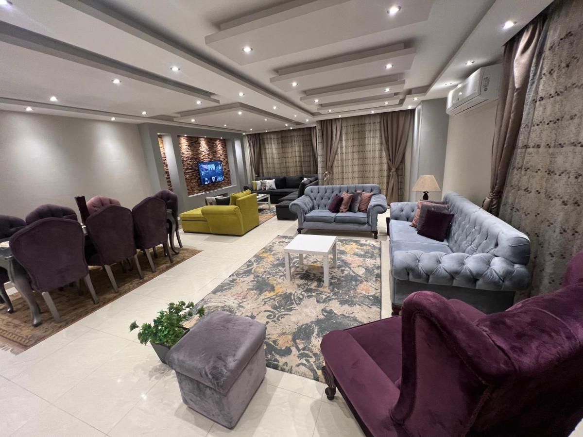 Daire Cozy And Modern For Rent In Mohandessin Kahire